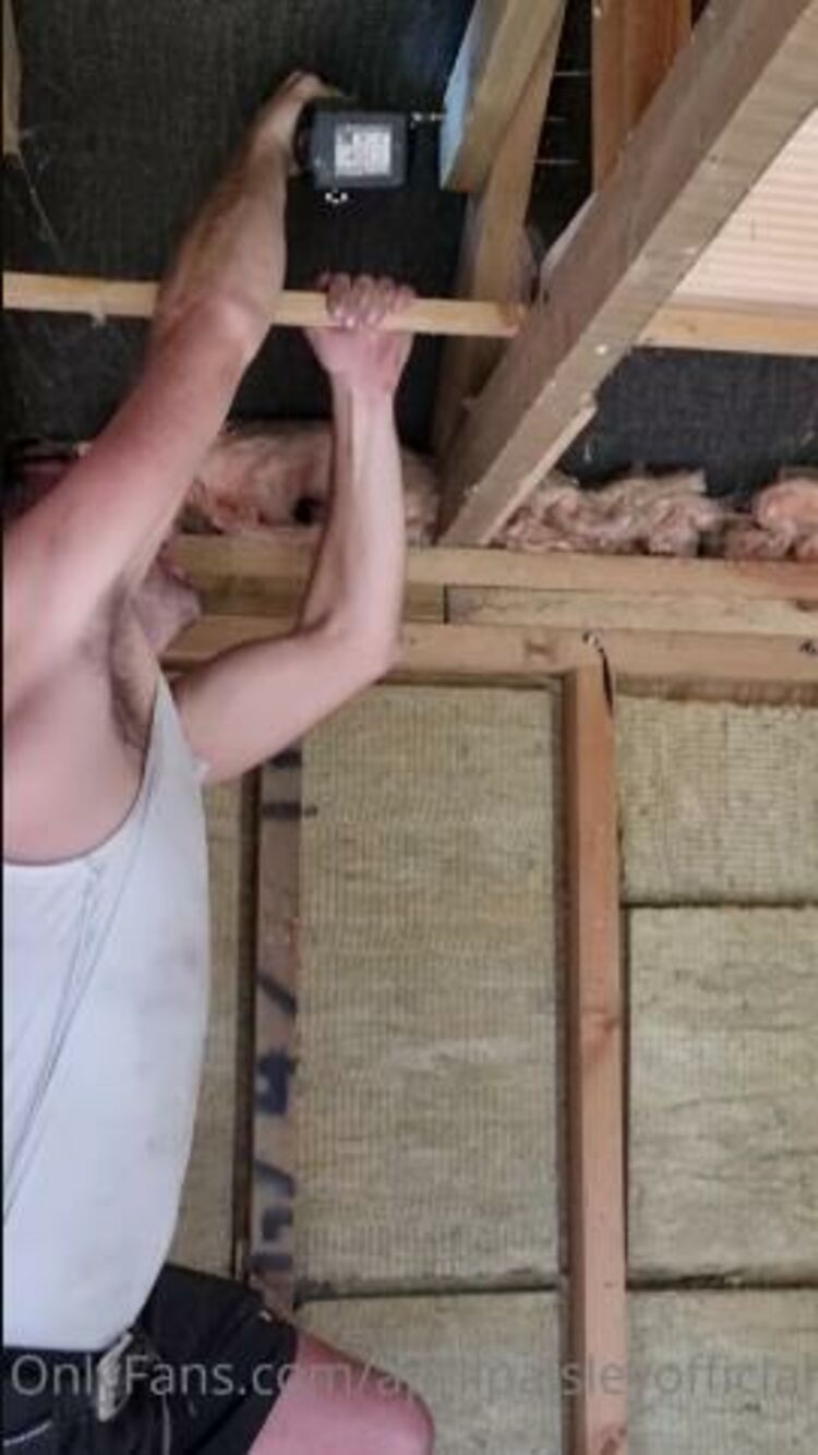 April Paisley - aprilpaisleyofficial / Onlyfans Aprilpaisleyofficial - phase of the studio renovation lifting the rafters up to make the ceiling higher and wh 08-12-2021 - OnlyFans