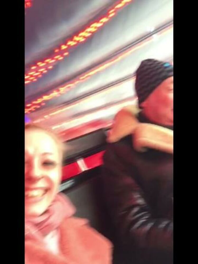 April Paisley - aprilpaisleyofficial / Onlyfans Aprilpaisleyofficial - me and bendoverreal on the waltzers it was so fast dont be sick benji lol xx 31-03-2018 - Fetish