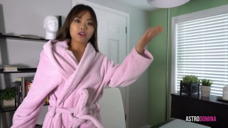 AstroDomina – FLASHING MY ASSHOLE TO THE NEIGHBOR – Ass Worship, Asian