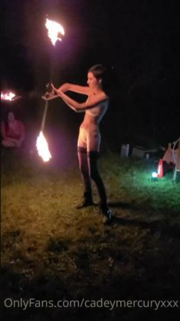 Cadey Mercury - cadeymercuryxxx / Onlyfans Cadeymercuryxxx - tried fire spinning for the first time saturday night always wanted to do it but didnt k 30-08-2021 - OnlyFans