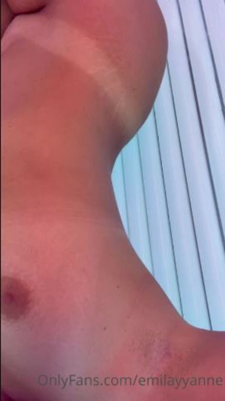 Emilayyy Babayyy - emilayyanne / Onlyfans Emilayyanne - tan lines or no tan lines 21-05-2021 - Fetish