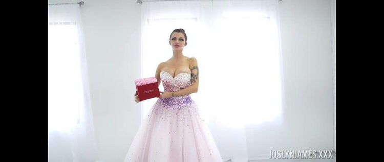 Joslyn James – In Ball Gown Love