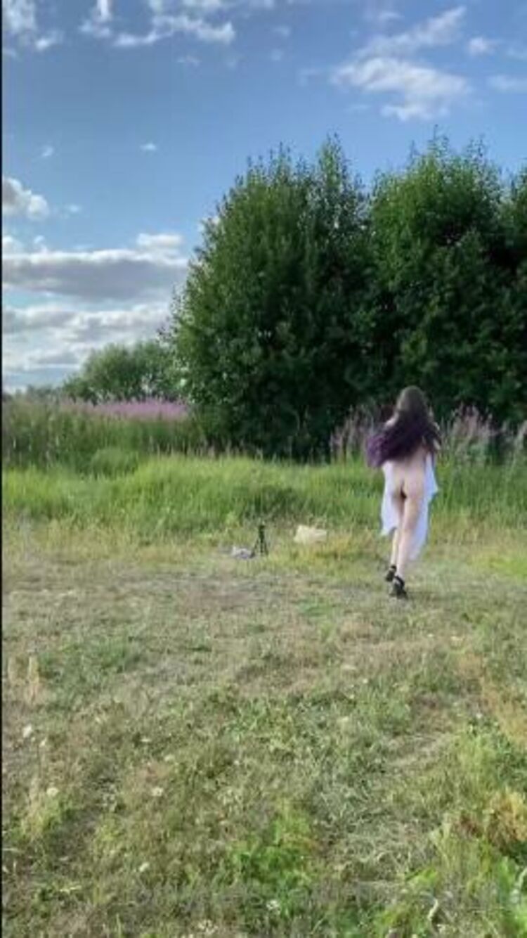 Hendy - hendrixina / Onlyfans Hendrixina - minutes of free running in the field if you see this video then im probably on m 26-07-2021 - Fetish