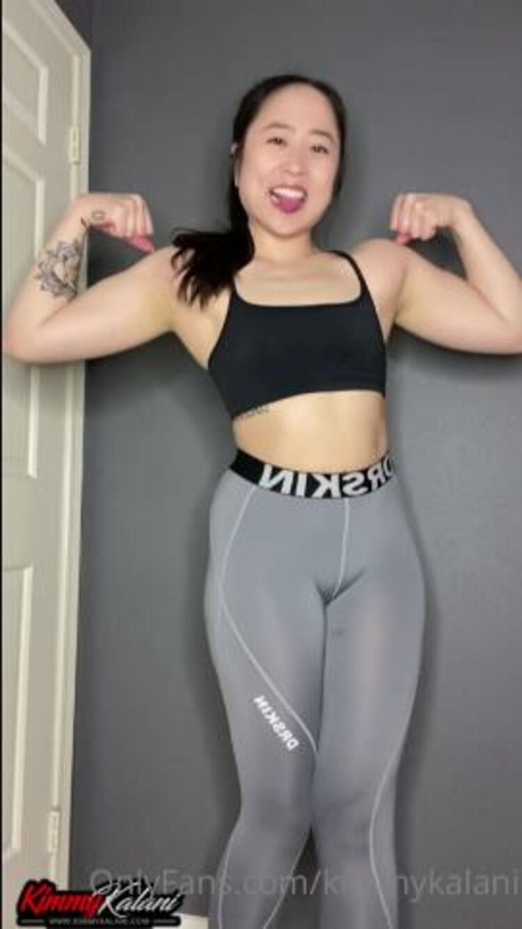 Kimmy Kalani / Onlyfans Kimmykalani - which legging was your favorite hehe did you see my biceps 03-05-2021 - Legs