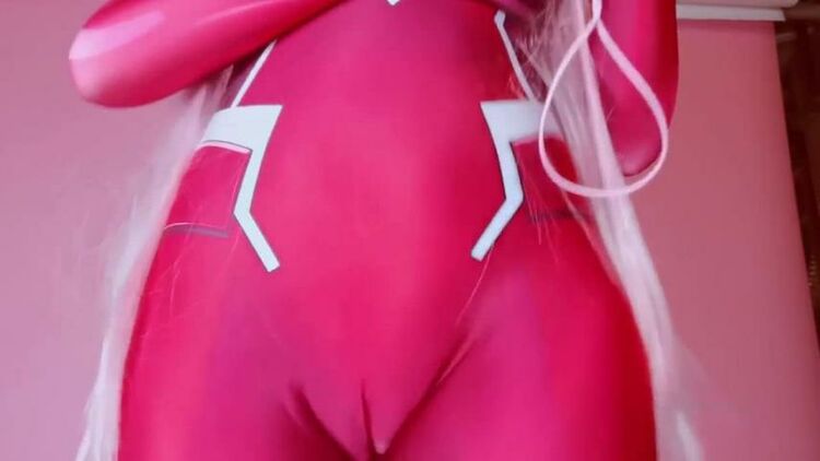 MissWarmJ Zero Two Boobies Squeezing ASMR