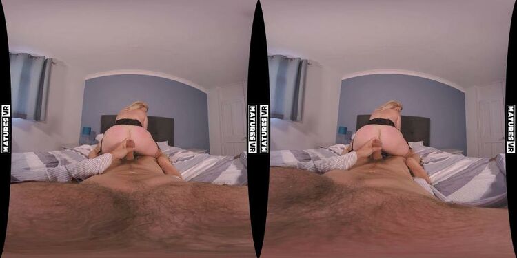 Secret Shag - Big Tit British Mature Blonde MILF Smartphone