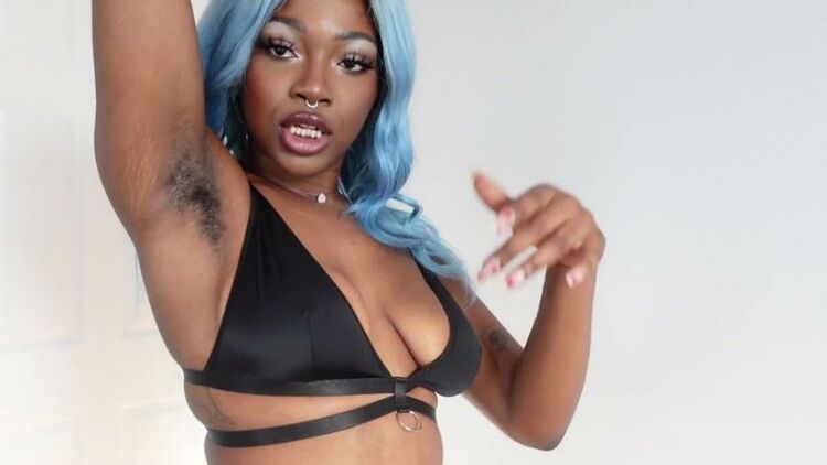 Goddess Mocha – Sweaty  Hairy Armpit Worship – Armpits, Femdom Pov