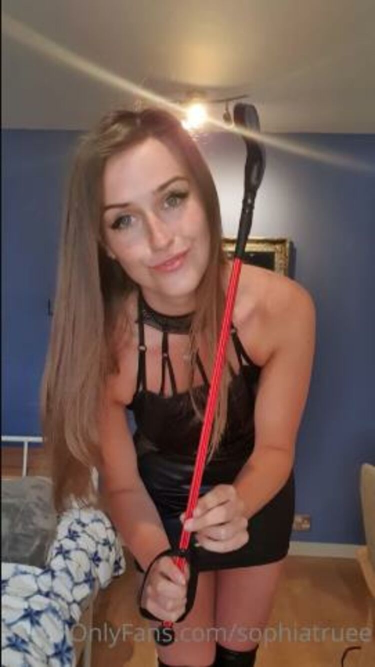 sophiatruee 19-05-2020 What Did you think you were going to start worshiping my feet immediately No no no my pesk