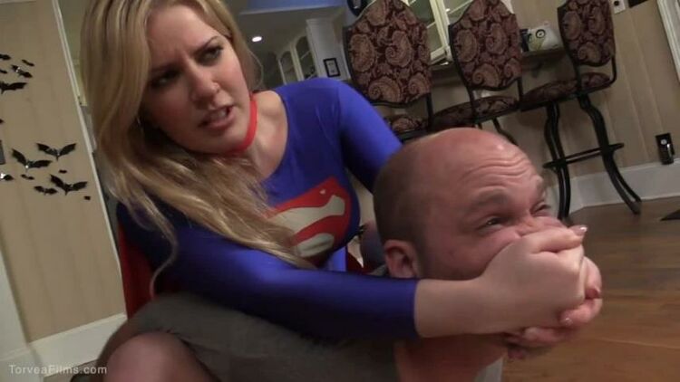 Torvea Customs - Jacquelyn Velvets - SuperGirl Fights