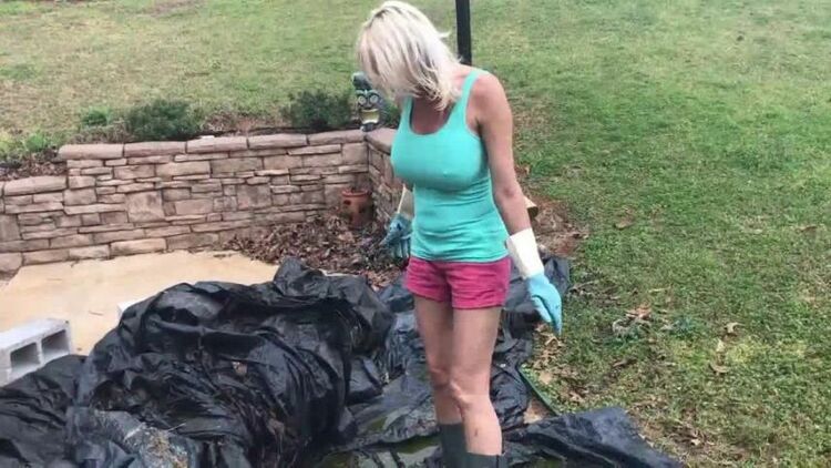 Boots porn Porn tube BuddahsPlayground - Cleaning Outdoors in Rain Boots