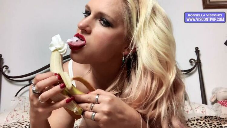 Rossella Visconti / Onlyfans Rossellavisconti - cream and banana are delicious p 03-04-2020 - Fetish