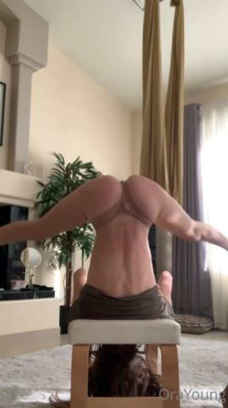 Ora Young / Onlyfans Orayoung - little morning workout tease 14-03-2022 - Workout