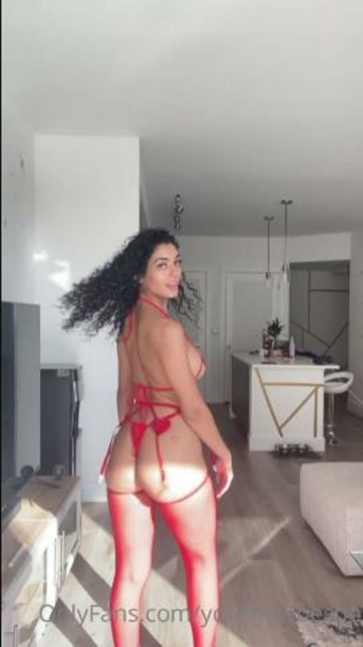 Yournewbestie / Onlyfans - happy valentines day my loves 15-02-2022 - Love