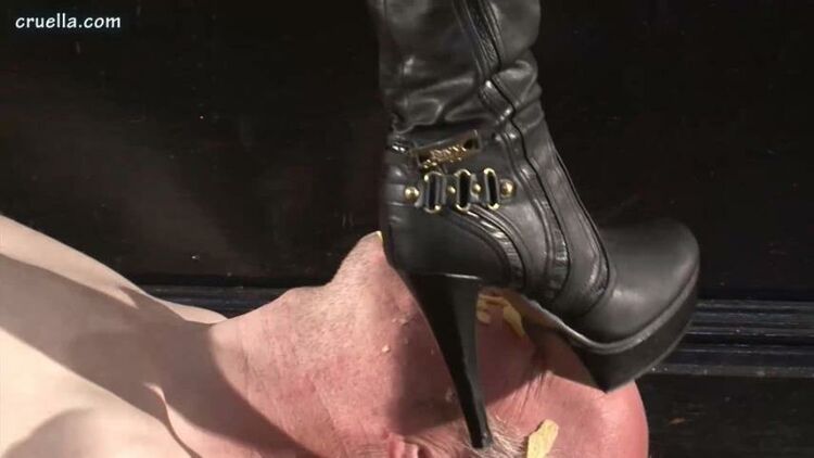 Boot worship Cruella – Princess Toni Boot Domination – Trampling, Femdom on femdom porn fetish model