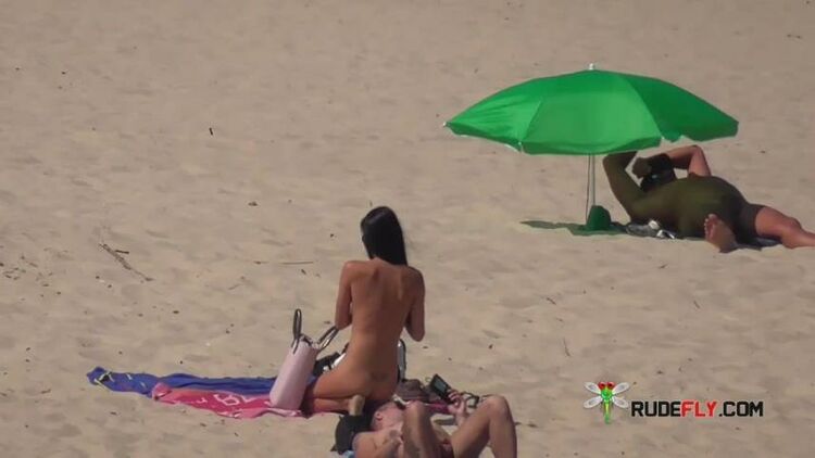 Amateur Nude Plage Les 6