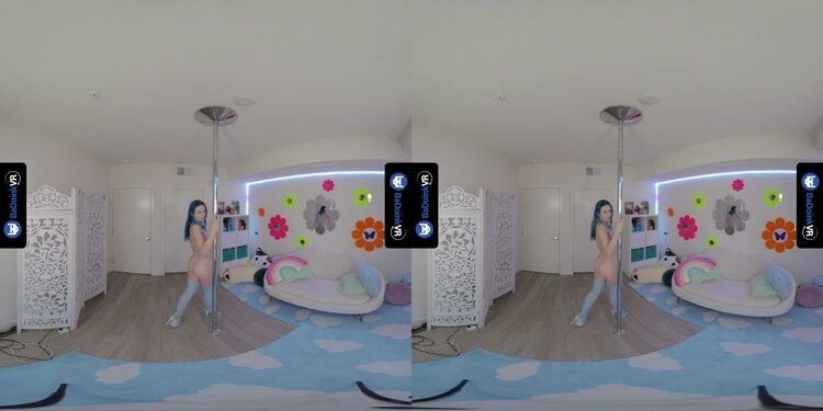 Amateur VR Porn Jewelz Blu SOLO Smartphone