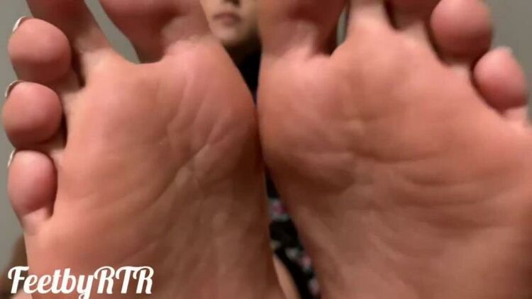 Latina handjob with feet in your face pov