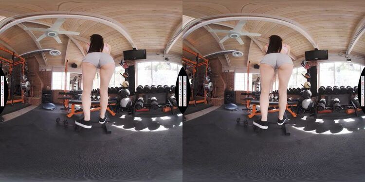 Valentina Nappi gets a good workout with you Gear vr