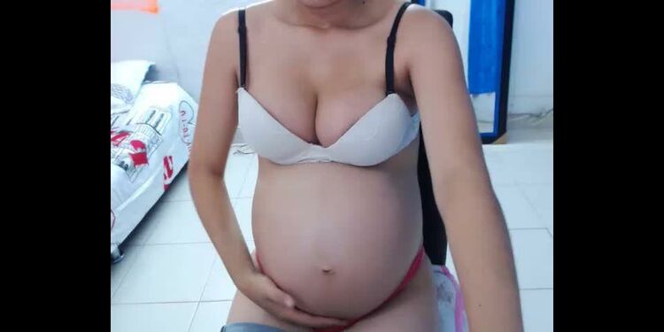 Preggo001861