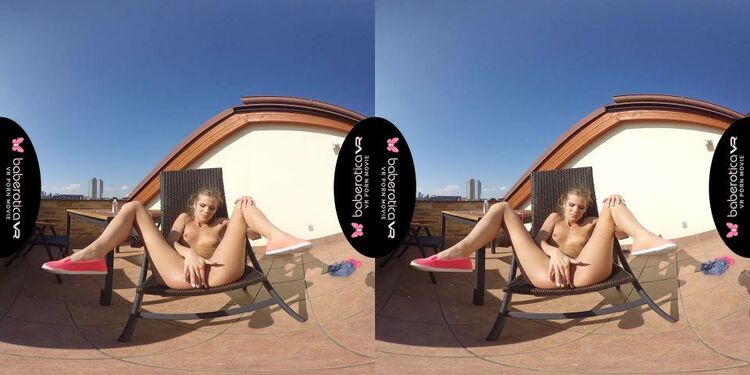 Blonde Sarah Kay Has Such A Big Orgasm On The Balcony Oculus Rift