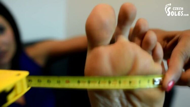 Czech Soles – Measuring And Comparing Their Sexy Bare Feet – Lezdom, Femdom Pov