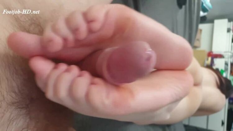 Footjob – B3rrybabie