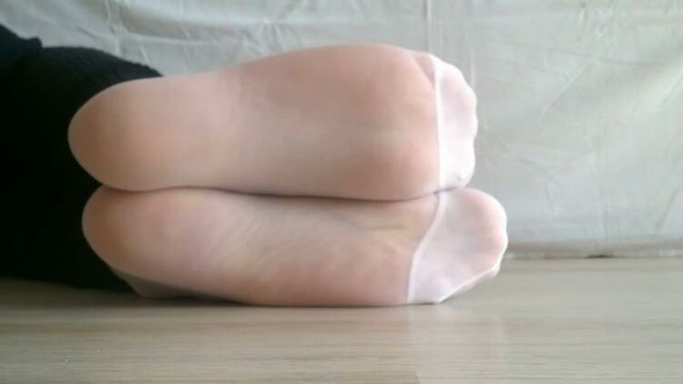 White pantyhose feet!