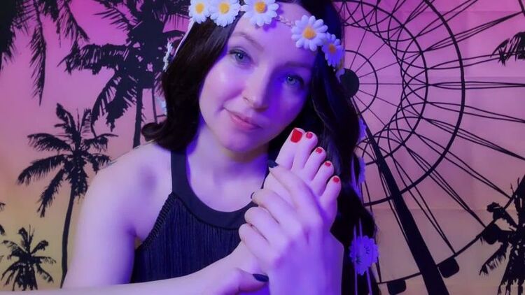 TinyFeetTreat – Festival Girl Self Worships – Footjob, Footworship