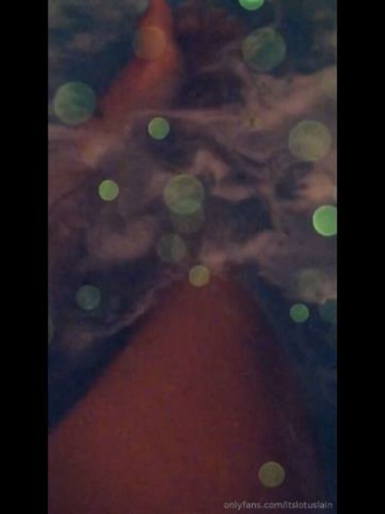 Lotus Lain - itslotuslain / Onlyfans Itslotuslain - videogranddaddy purp cbd bath bomb my pretty toes 09-04-2019 - Fetish