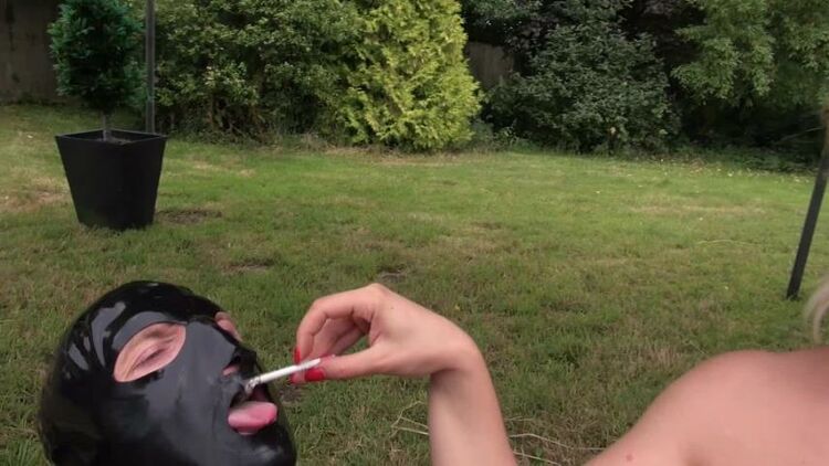 The English Mansion – The Mansion’s Summer Femdom Party Pt4 – Smoke Break – Part 1 – Smoking, Humiliation