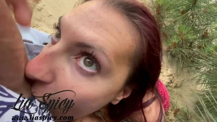 Lia Spicy Outdoor fuck at the Dune