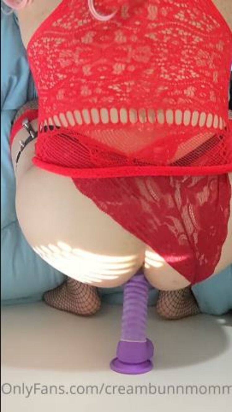 Creambunnmommy / Onlyfans - finally getting a good riding session been too busy but now i have time to fill my h 30-11-2021 - Mom