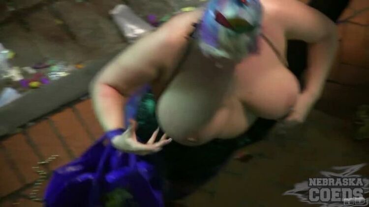 Boots porn More Hot Mardi Gras 2017 Action From Our Bourbon Street Condo