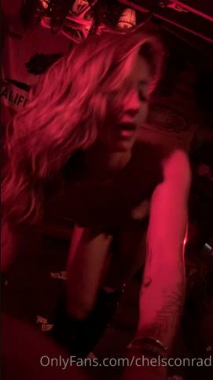 Chelsea Conrad - chelsconrad / Onlyfans Chelsconrad - remember when you could be in a crowded bar with a band and a stripper heres a flash 21-10-2020 - Striptease