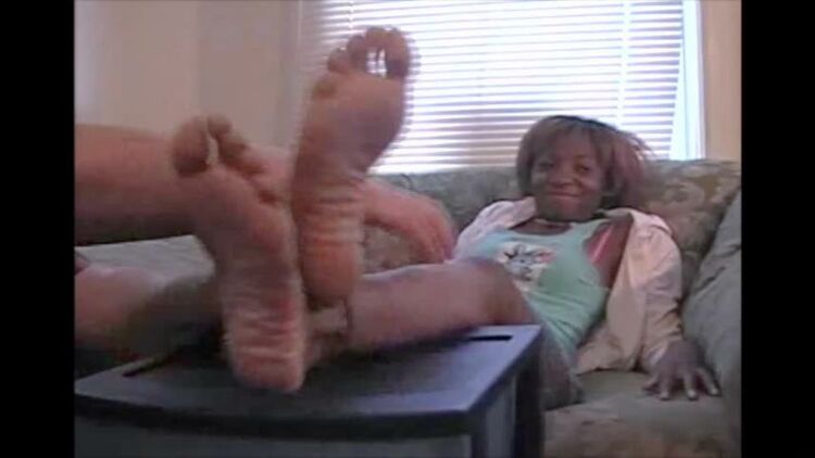 FootTicklingArchives – Ridiculously Ticklish Ebony Feet Double Feature!