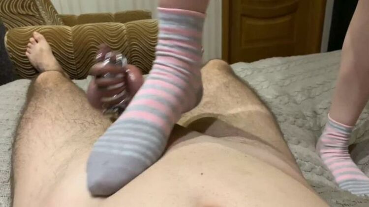 H femdom cock torturing before bed by julia softdome