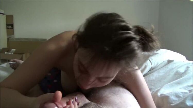 nice morning blowjob with cumshot in mouth