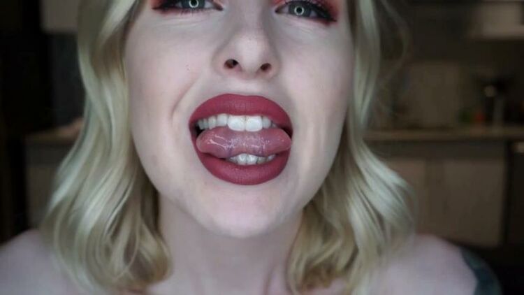 Mystie Mae - Sloppy Makeout