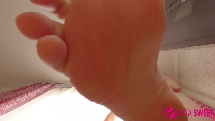 Nata Sweet - Giantess Feet Humiliation