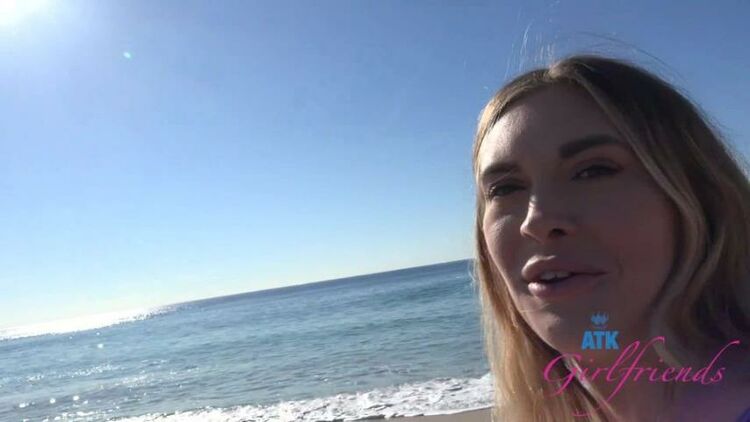 Lindsay Lee - Malibu Part 1