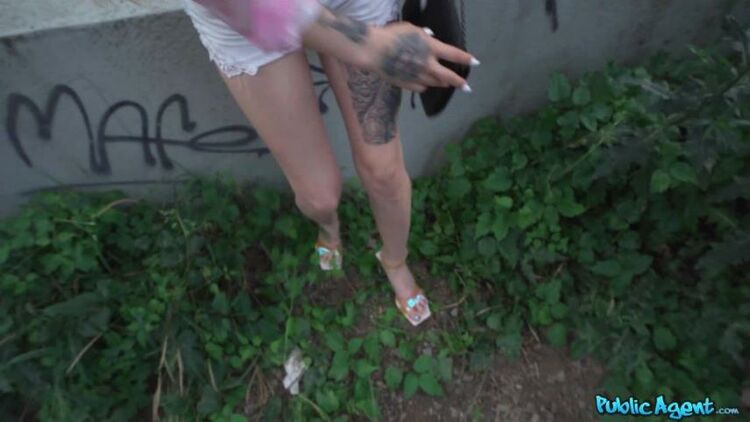 Melania Dark - Tattooed Columbian Doggystyle POV