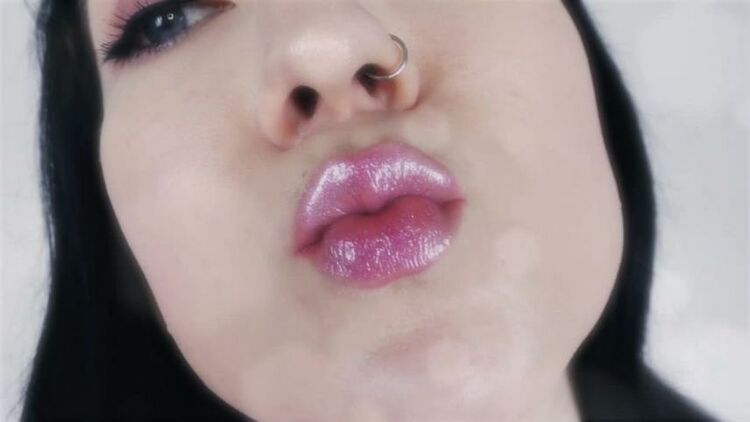 Goddess Eliza - Glossy Lipnosis