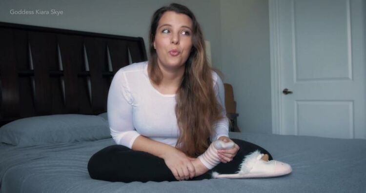 Kiara Skye - Extreme Humiliation with Smelly Socks and Slippers