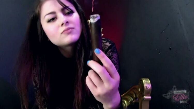 Princessellieidol - CIGAR HUMAN ASHTRAY