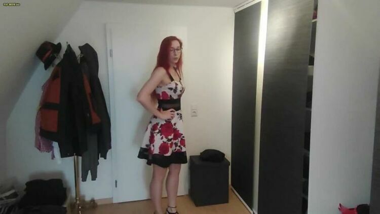 Onlylilith666 - Ich zeige dir mein Sommerkleid [updated: 2023-07-25]