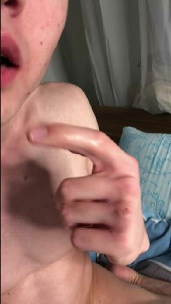 Lucas Hall () Lucashall - licking off the cum from my fingers right after a nice min wank 24-03-2020 [updated: 2023-07-27]