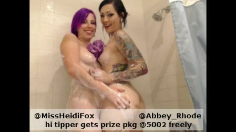 HeidiFox in 33 – Girl On Girl Shower [updated: 2023-07-27]