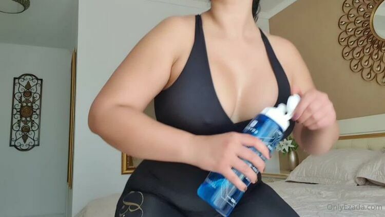 Onlyfans - Ezada Sinn - ezada - ezadaI thought you will get bored with My after work out clips but you begged Me for more - 17-05-2020 [updated: 2023-08-04]