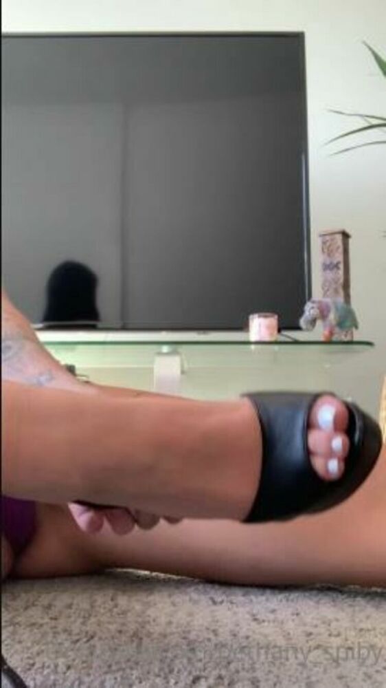 Onlyfans - Bethany spiby - bethanyspibyTeaser video for the main event later like if you have a foot fetish today is y - 23-09-2020 [updated: 2023-08-09]