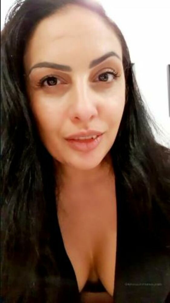 Onlyfans - Ezada Sinn - ezada - ezadaMatriarchyMonday look into My eyes and I will tell you why this feels so good - 30-12-2019 [updated: 2023-08-11]